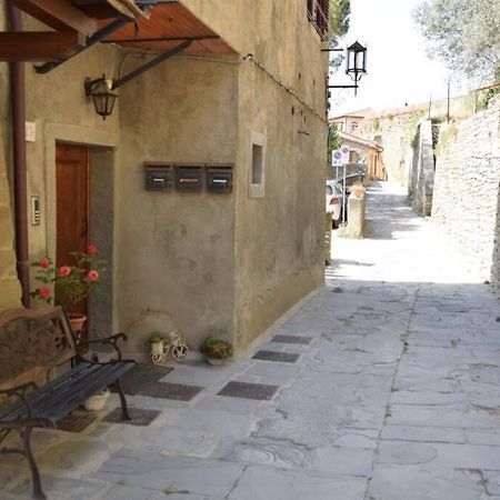 Castiglion Fiorentino Chicca Sotto La Torre エクステリア 写真