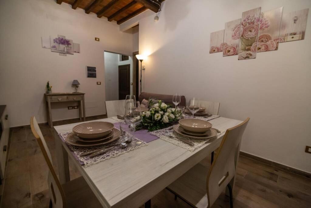 Castiglion Fiorentino Chicca Sotto La Torre エクステリア 写真